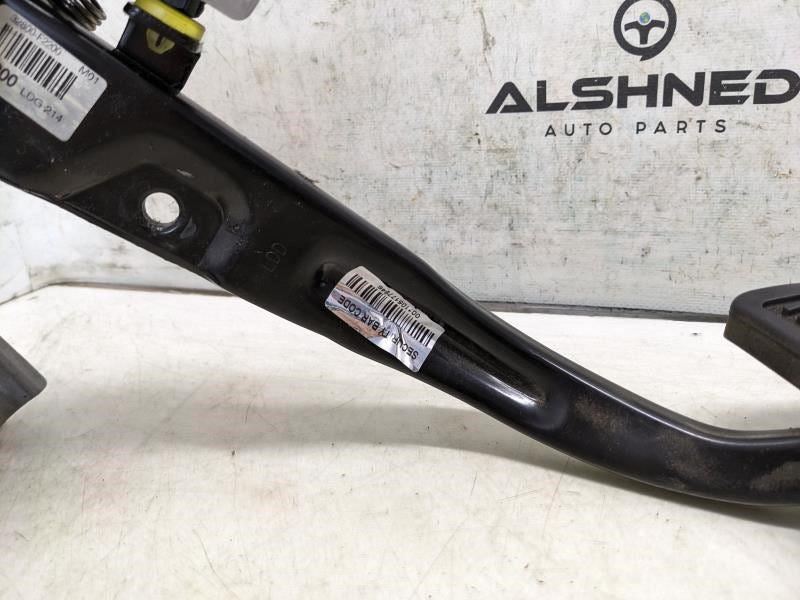 2016-20 Hyundai Elantra Brake Stop Foot Pedal w/ Support Bracket 32800-F2200 OEM - Alshned Auto Parts