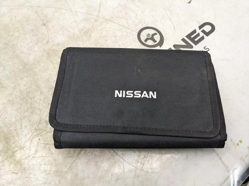 2019 Nissan Altima Sedan Owners Manual set with Case OM19EA-0L34U1 OEM - Alshned Auto Parts
