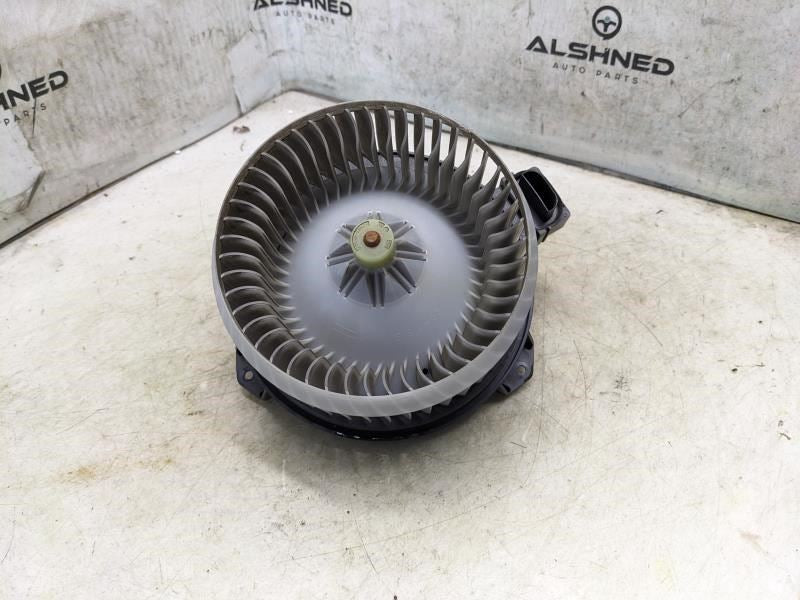 2011-13 Jeppe Wrangler AC Air Conditioning HVAC Blower Motor Fan 68089118AA OEM