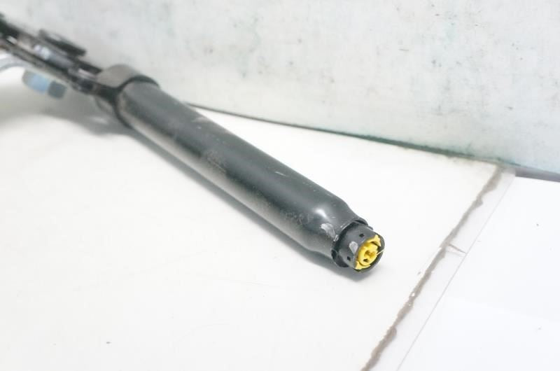 2015-2016 Ford F150 Front Right Seat Belt FL3B16612D64-A OEM - Alshned Auto Parts