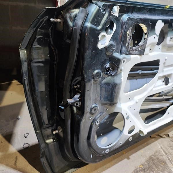 2015-2019 Ford Mustang GT Front Right Door Shell FR3Z-6320200-A OEM *ReaD* - Alshned Auto Parts