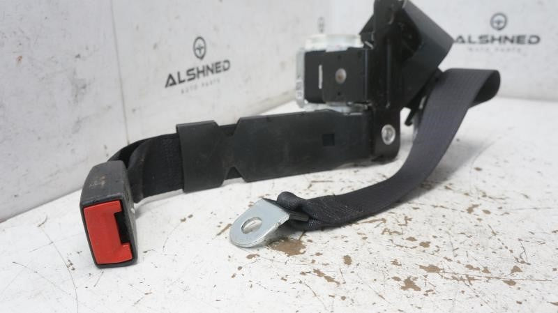 2014 Dodge RAM 1500 Rear Center Seat Belt Retractor and Buckle P5KQ121X9AC OEM - Alshned Auto Parts