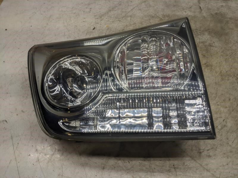 2007-2009 Lexus RX350 Rear Right Lifgate Mounted Tail Light Lamp 81581-48051 OEM - Alshned Auto Parts