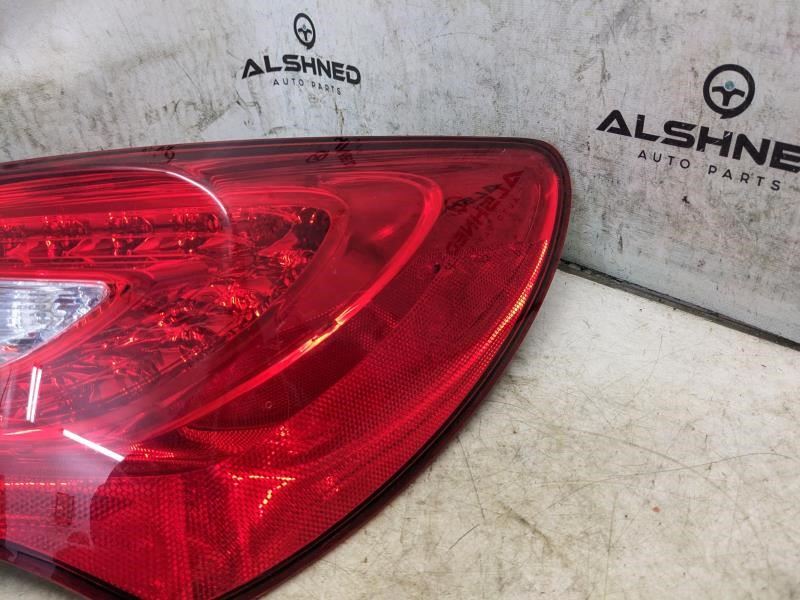 2011-2014 Chrysler 200 Rear Right Passenger Side Tail Light Lamp 5182524AE OEM - Alshned Auto Parts