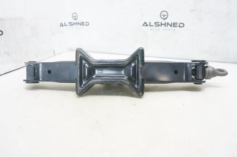 2010 Toyota Corolla Lift Jack 09111-02090 OEM - Alshned Auto Parts