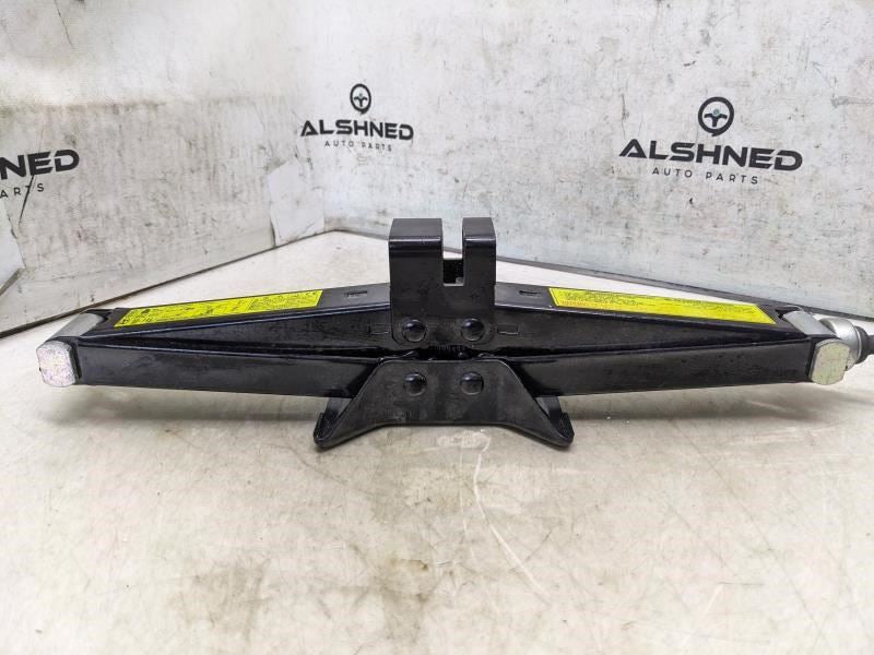 2010-2015 Hyundai Tucson Lift Jack 09110-2S100 OEM - Alshned Auto Parts