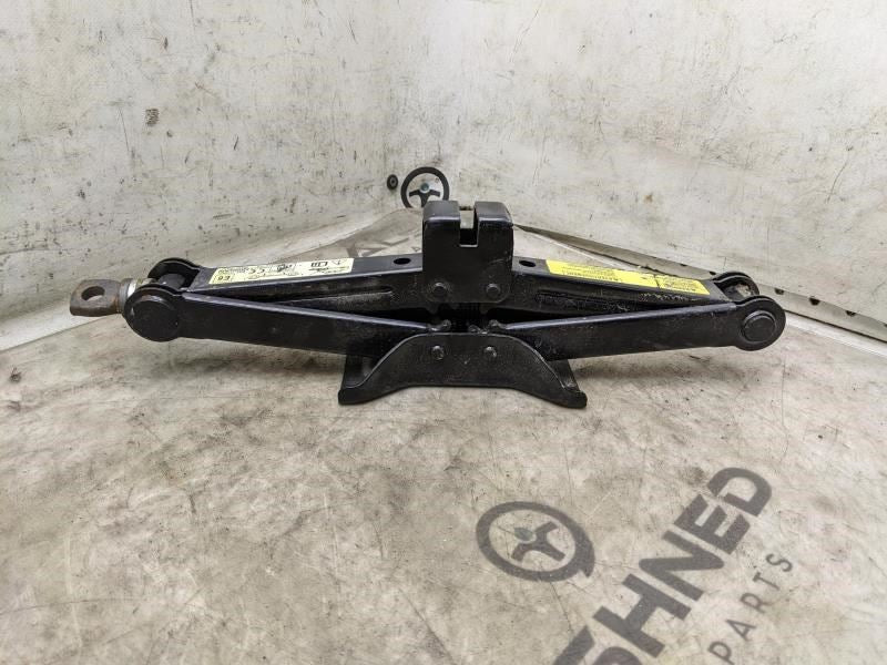 2013-2017 Nissan Juke Lift Jack 995501KA1A OEM - Alshned Auto Parts