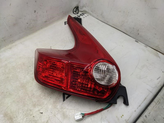 2011-2014 Nissan Juke Passenger Right Side Tail Light Lamp 26550-1KM0A OEM - Alshned Auto Parts