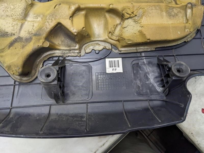 2019-20 Kia Sorento Sedona Cadenza 3.3L GDi Engine Motor Cover 29240-3L200 OEM - Alshned Auto Parts