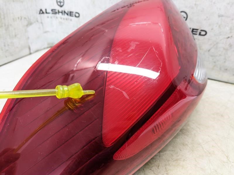 2016-2018 Hyundai Tucson Rear Left Tail Light Lamp Incandescent 92401-D3010 OEM - Alshned Auto Parts