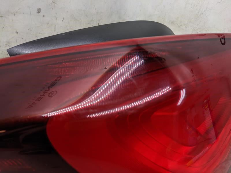 2014-2016 Hyundai Elantra Rear Left Side Tail Light Lamp w/o Led 92401-3X230 OEM - Alshned Auto Parts