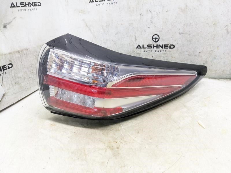 2015-2018 Nissan Murano Rear RH Passenger Side Tail Light Lamp 26550-5AA0B OEM - Alshned Auto Parts