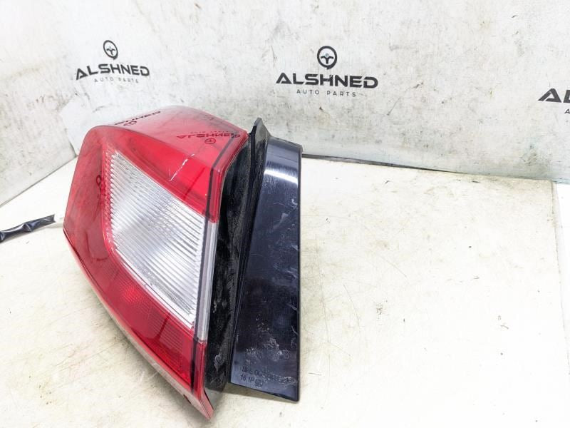 2017-2019 Chevrolet Cruze Rear Left Driver Side Tail Light Lamp 84226228 OEM - Alshned Auto Parts