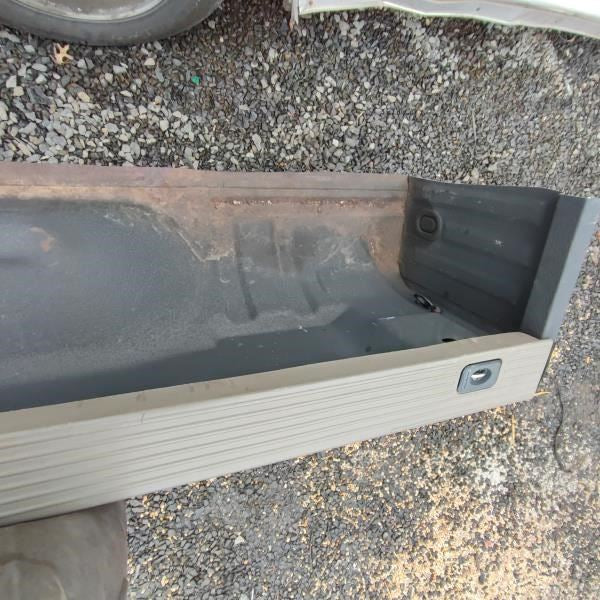 2011-16 Ford F250 350 SD RH Truck Bed Side Panel 6 3/4 ft Box BC3Z-9927840-A OEM - Alshned Auto Parts