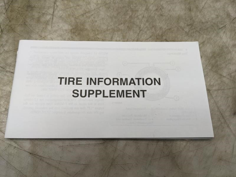 2014 Jeep Cherokee User Guide Set with Case 14KL74-926-AA 14KL74-426-AA OEM - Alshned Auto Parts