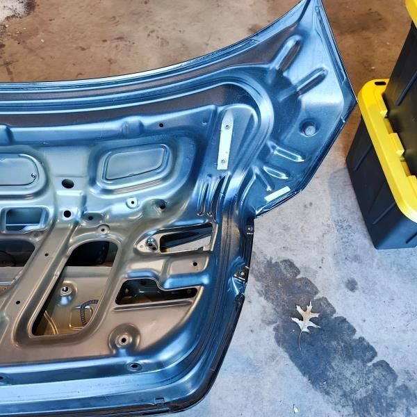 2011-2013 Kia Optima LX Trunk Decklid w/o Spoiler 69200-4C010 OEM *ReaD* - Alshned Auto Parts