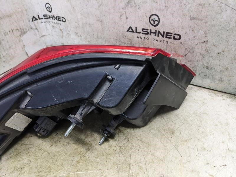 2011-2014 Chrysler 200 Rear Right Passenger Side Tail Light Lamp 5182524AE OEM - Alshned Auto Parts