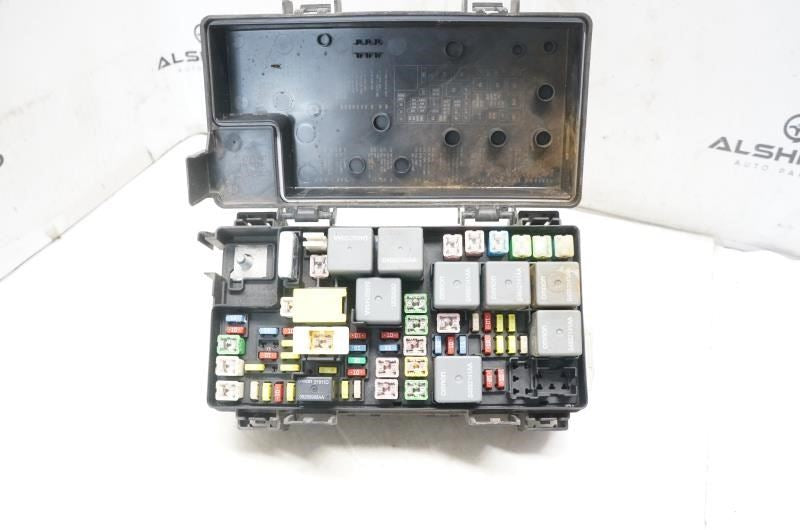 10 Chrysler Town & Country  Fuse Box Multifunction Control 04692305AE *ReaD* - Alshned Auto Parts